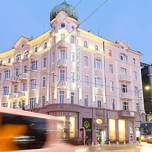 Hotel Lion ***