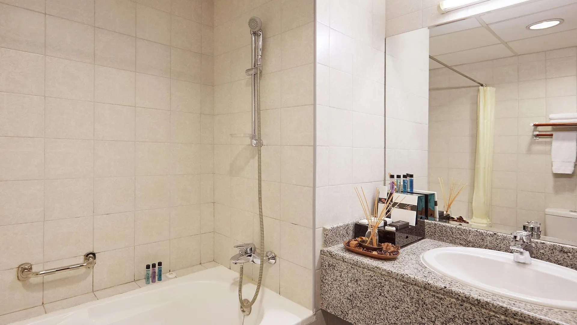 Ziqoo Hotel Apartments Dubai United Arab Emirates