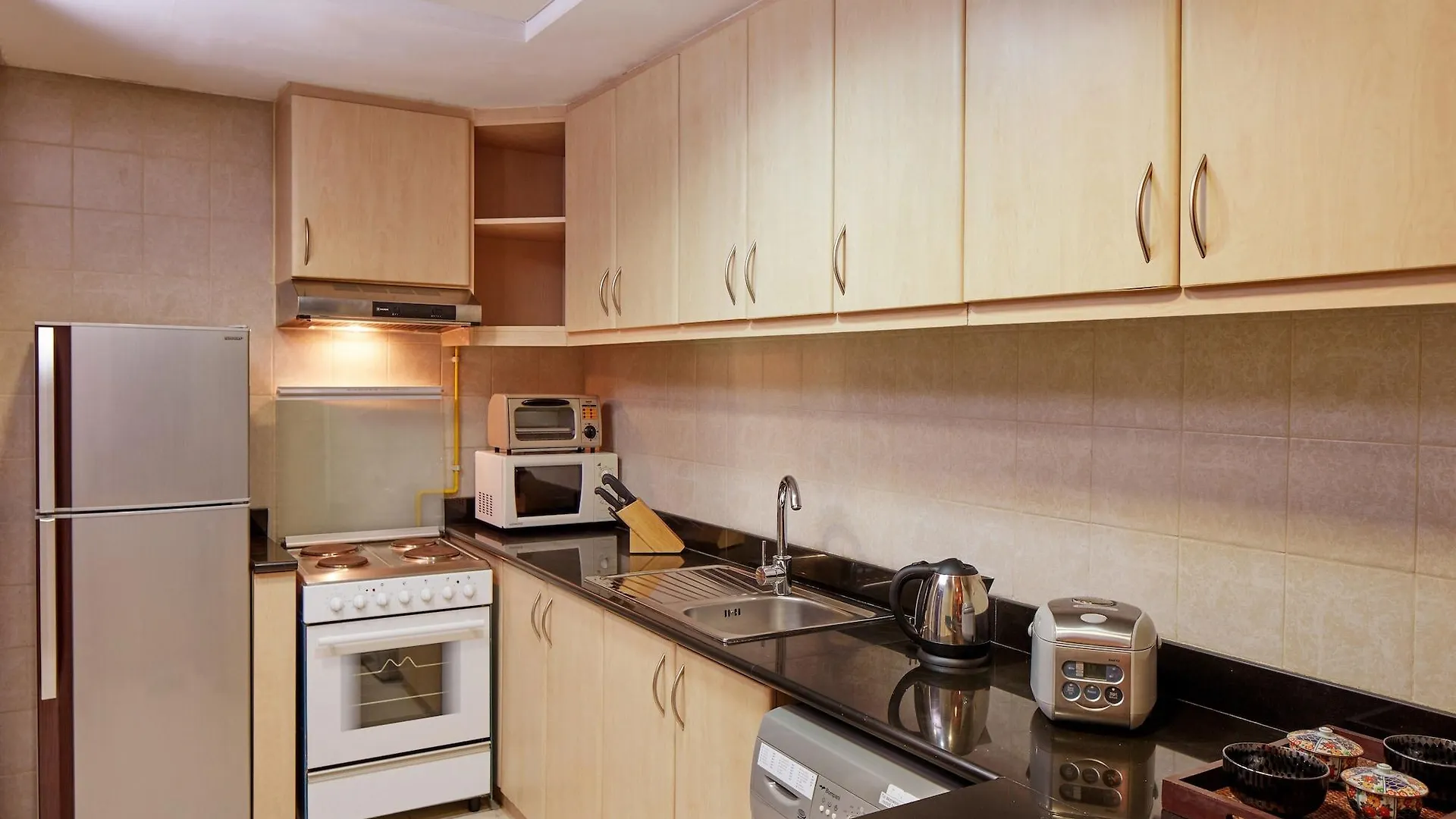 Ziqoo Hotel Apartments Dubai 3*,